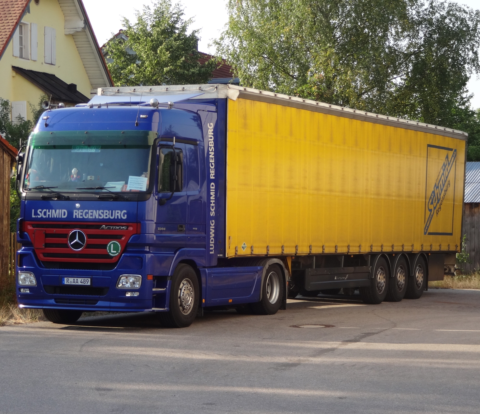 Mercedes Benz Actros 1844