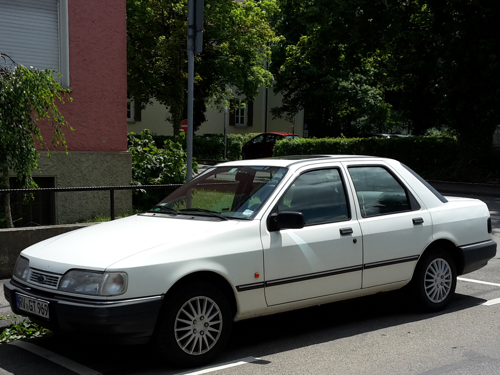 Ford Sierra 2,0 i CLX