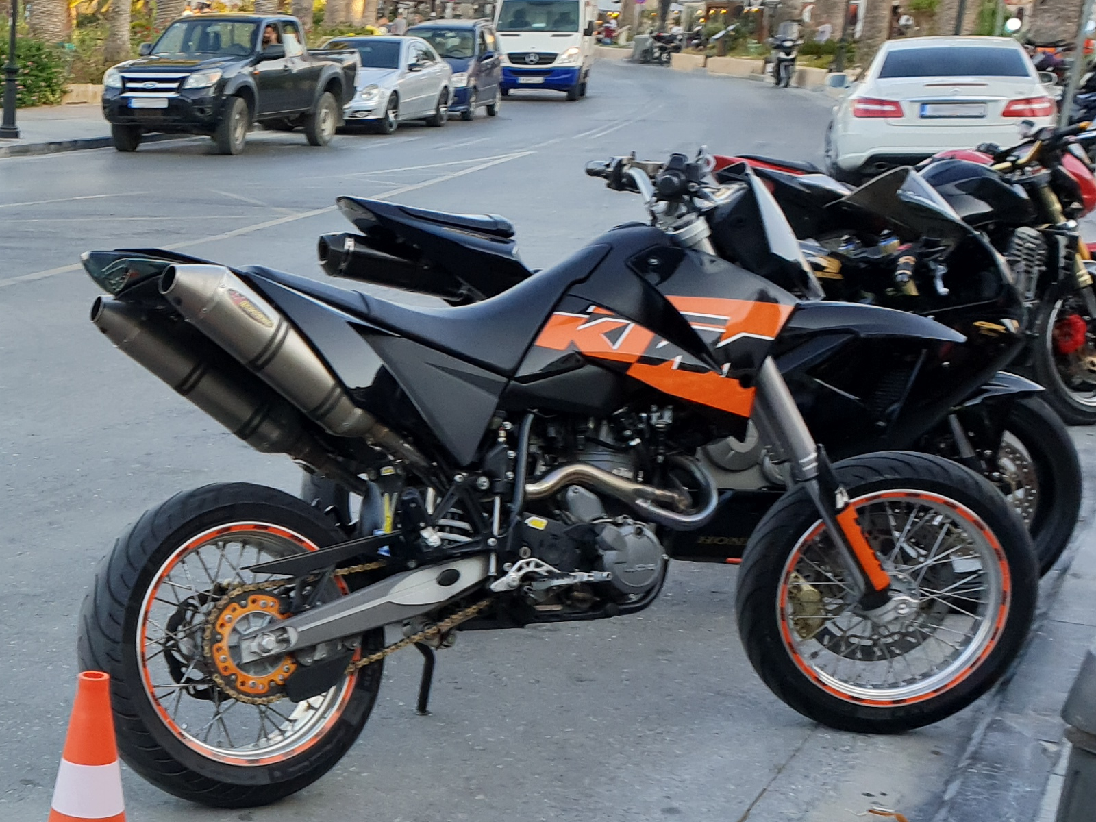 KTM