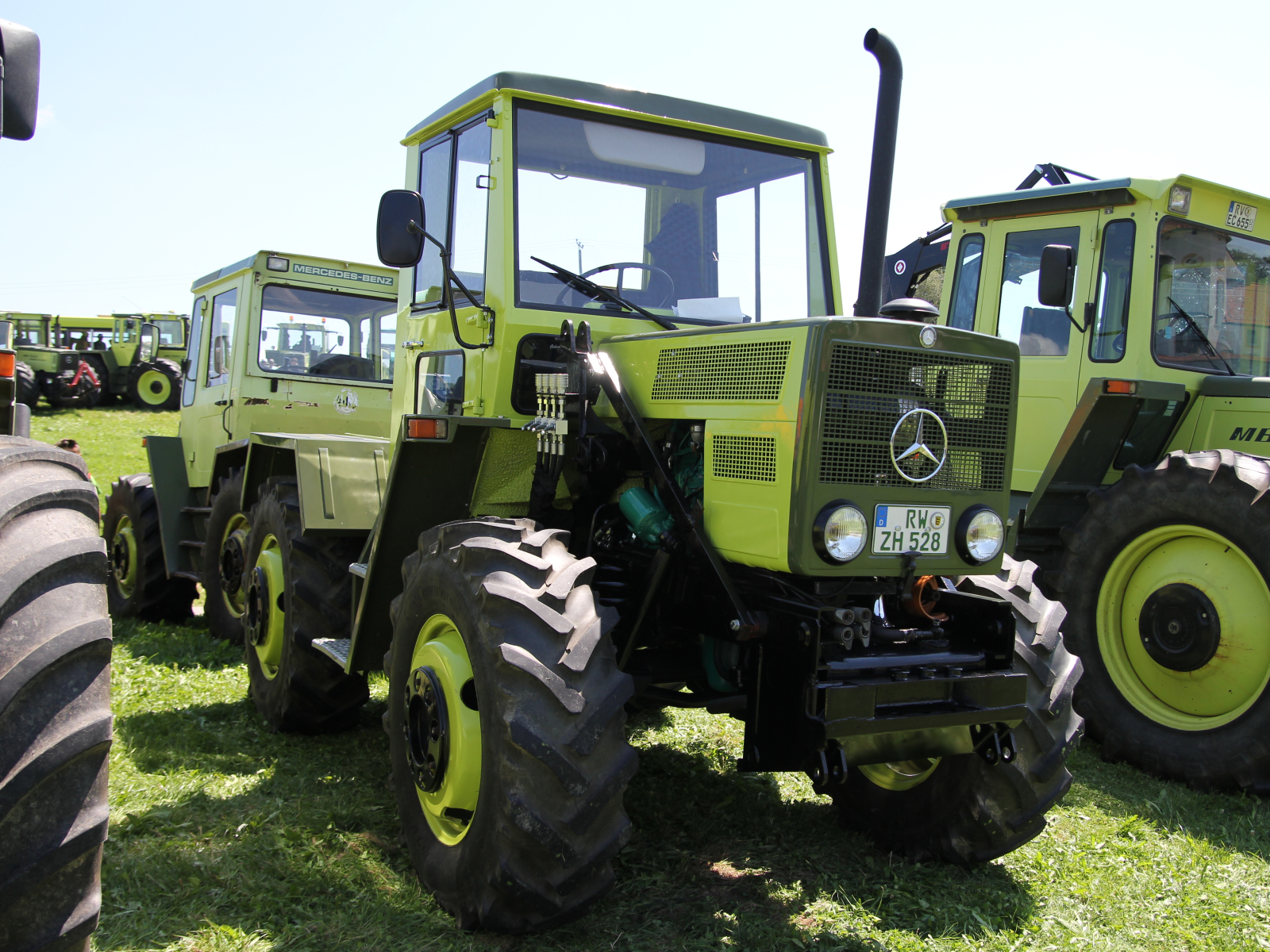 Mercedes Benz MB-Trac