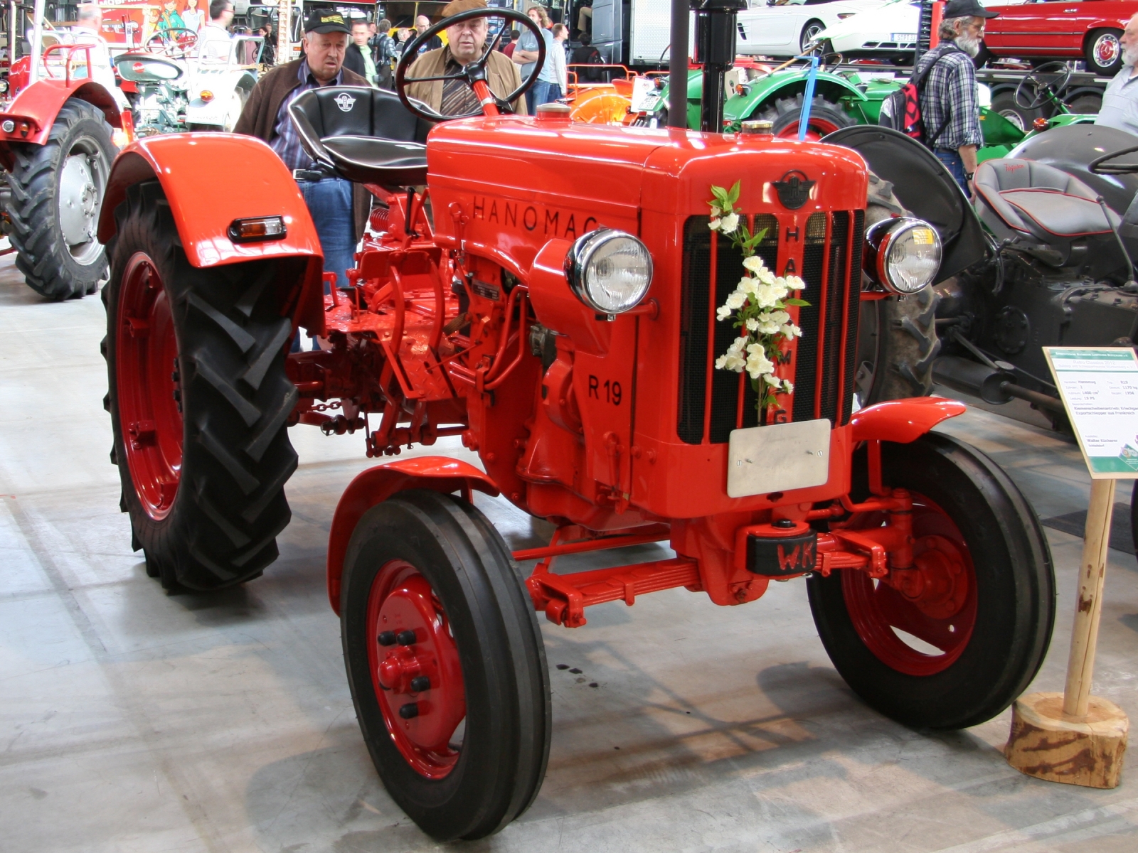 Hanomag R 19