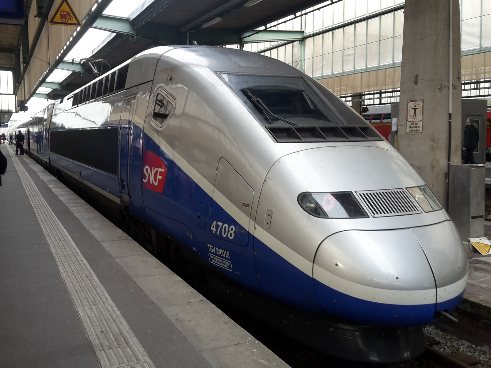 TGV 4708