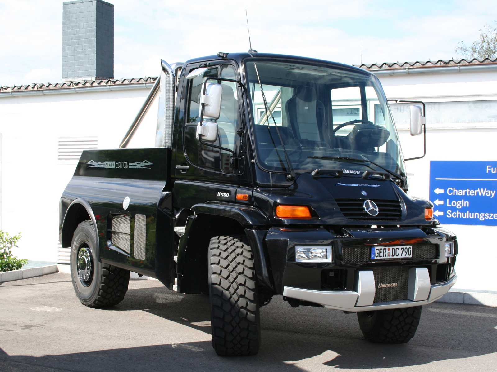 Unimog U 500 Black Edition