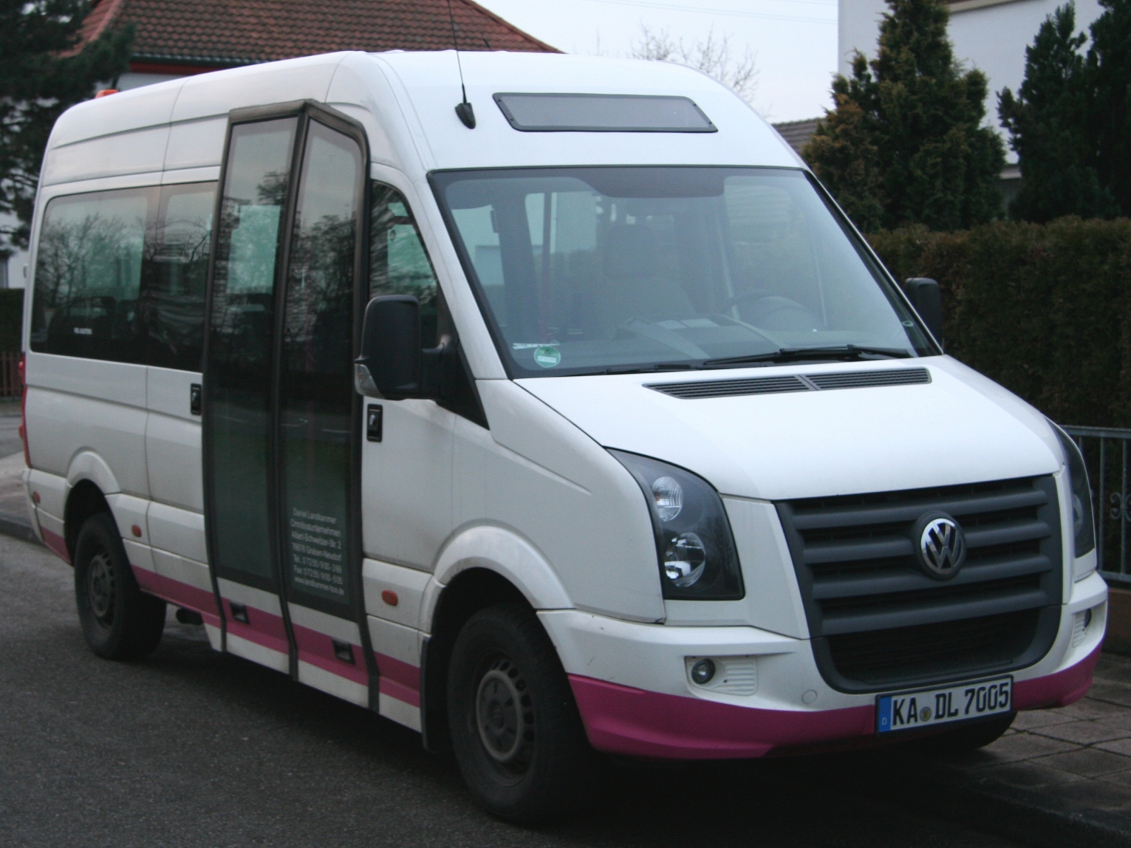 VW Crafter Minibus