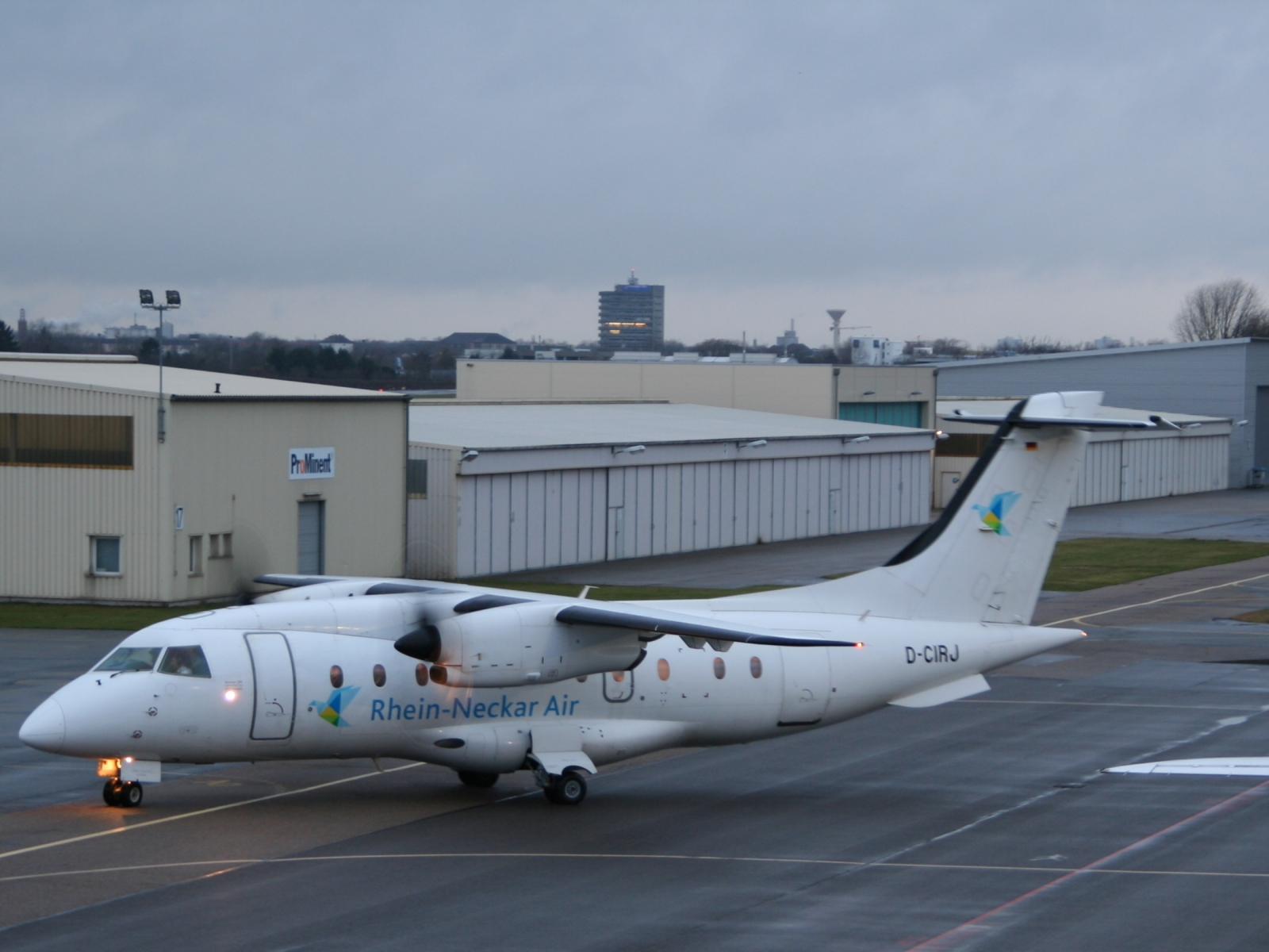 Dornier 328-110 Rhein Neckar Air