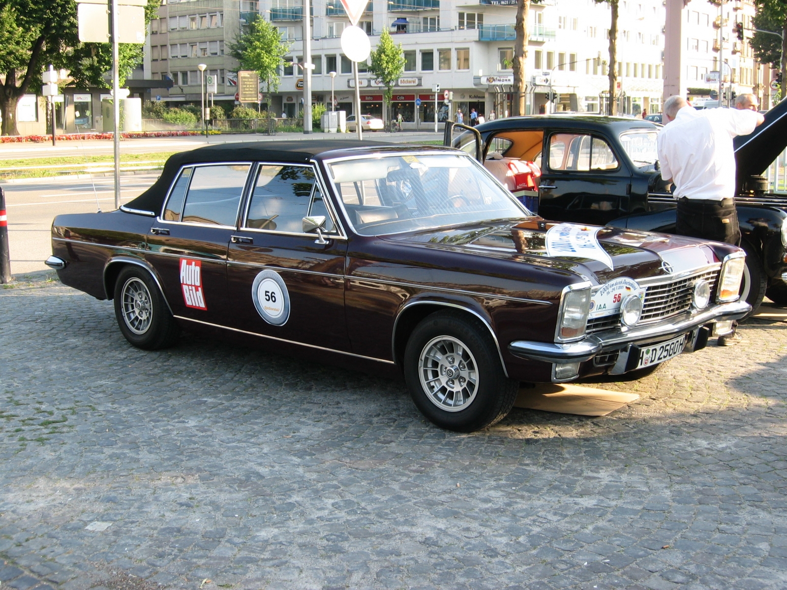 Opel Diplomat B 2,8 E Automatic Cabriolet von Fissore