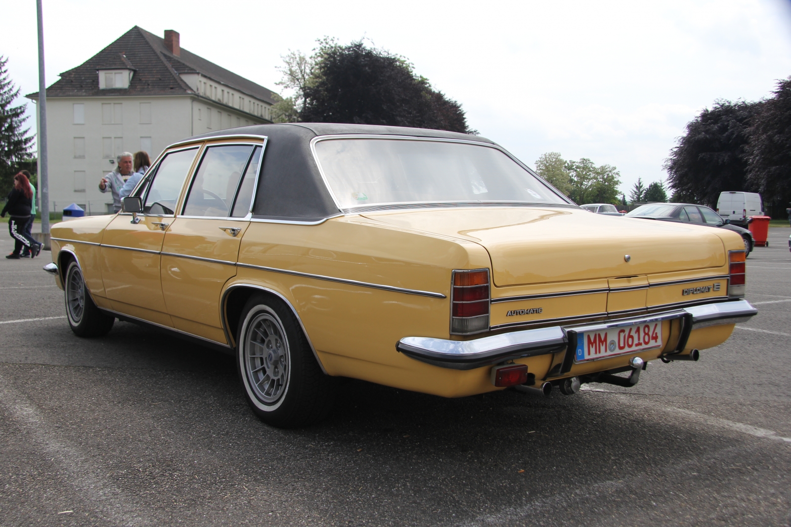 Opel Diplomat B E Automatic