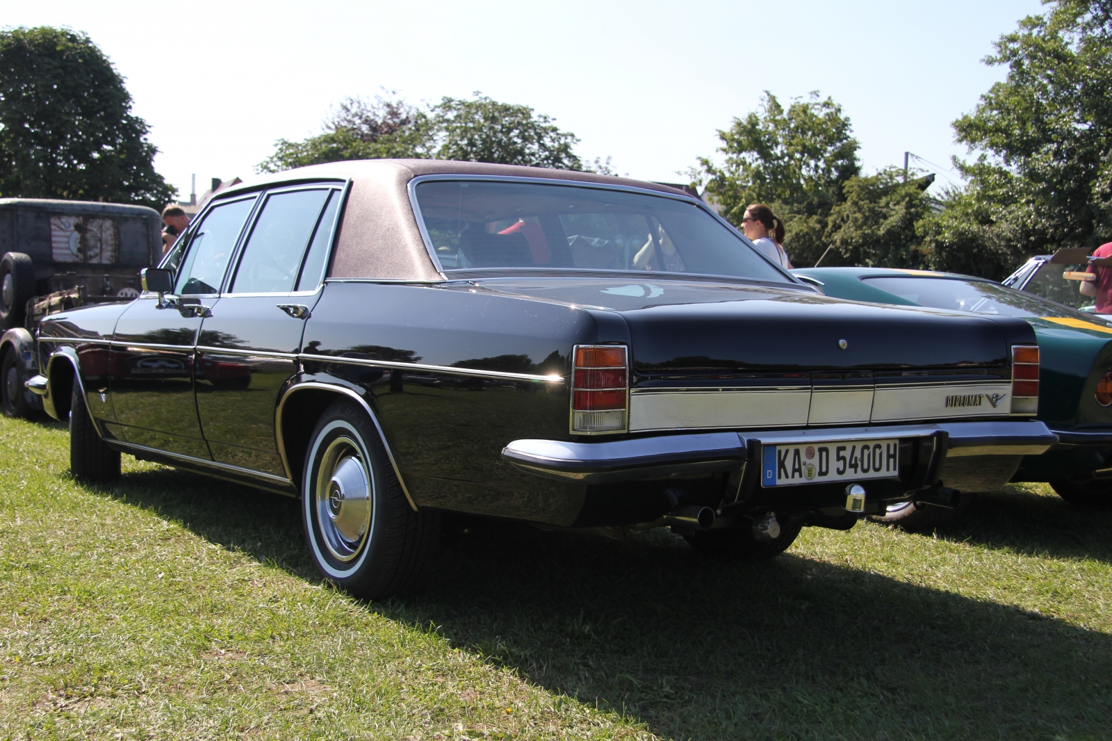 Opel Diplomat B V8