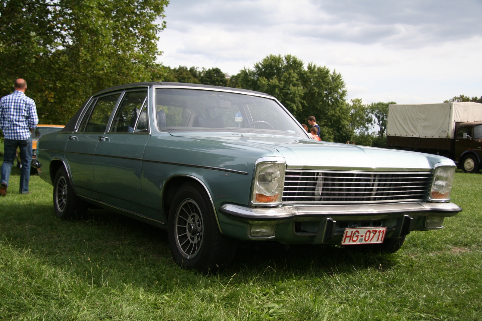 Opel Diplomat B 5,4 Automatic