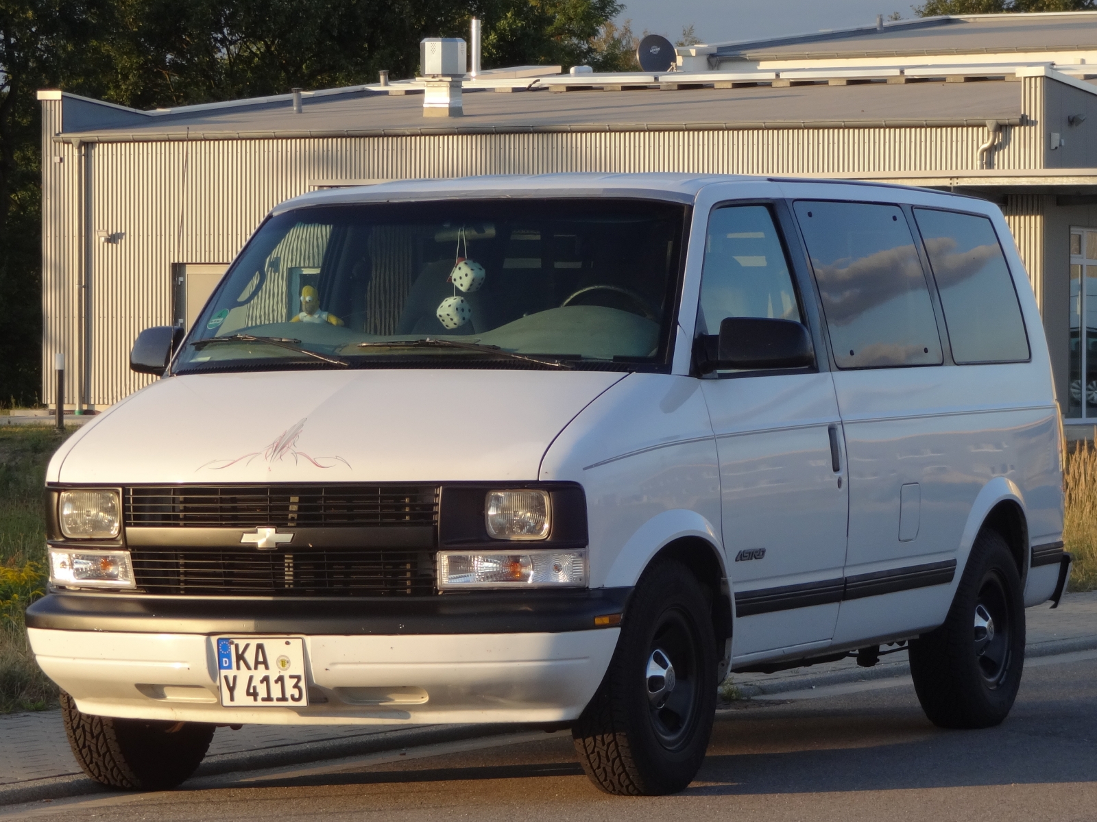 Chevrolet Astro Van