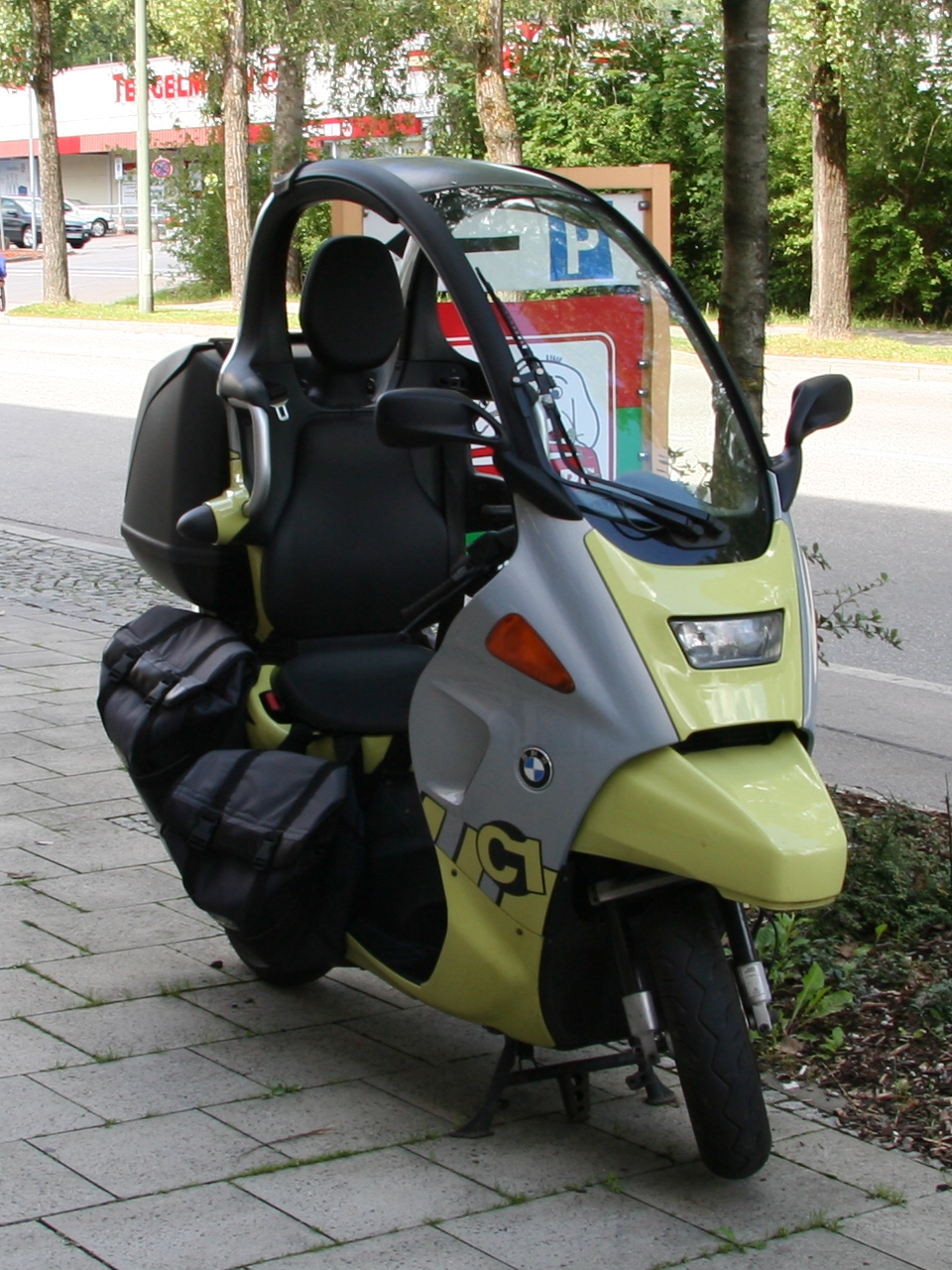 BMW C1