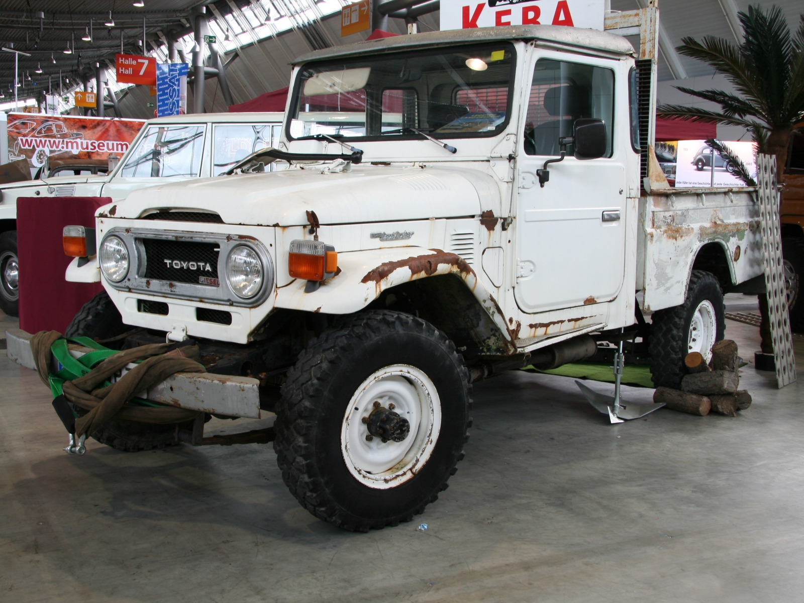 Toyota Land Cruiser Pick-Up