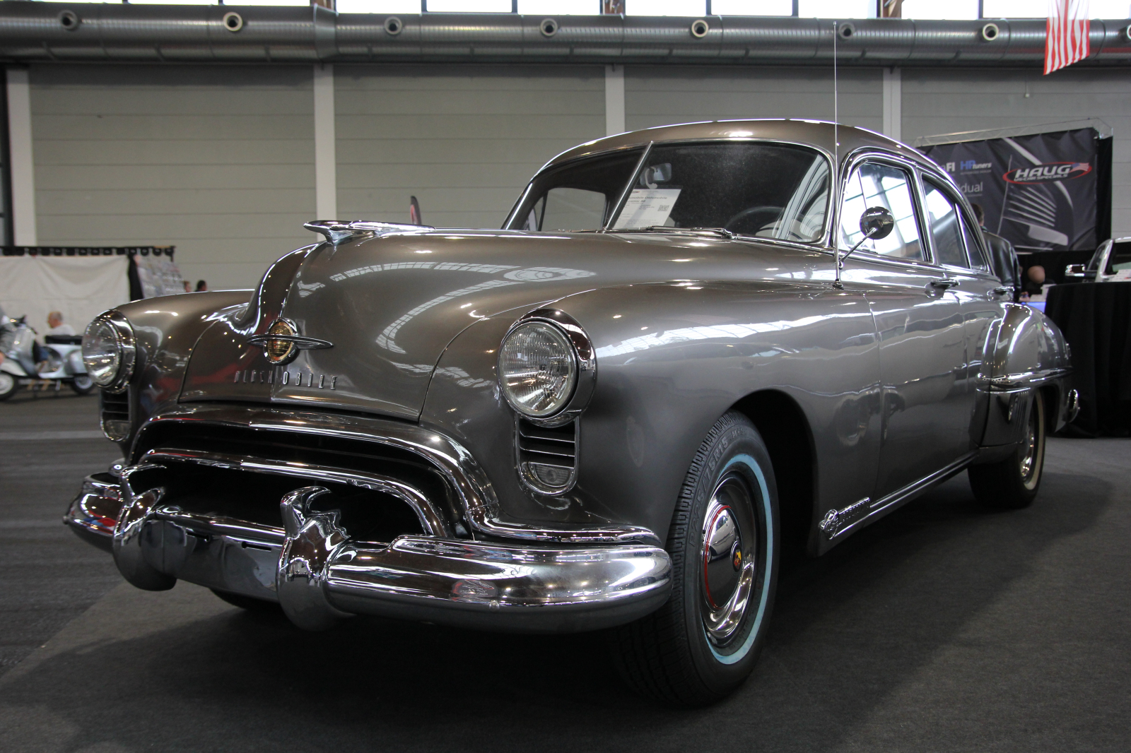 Oldsmobile Futuramic 88