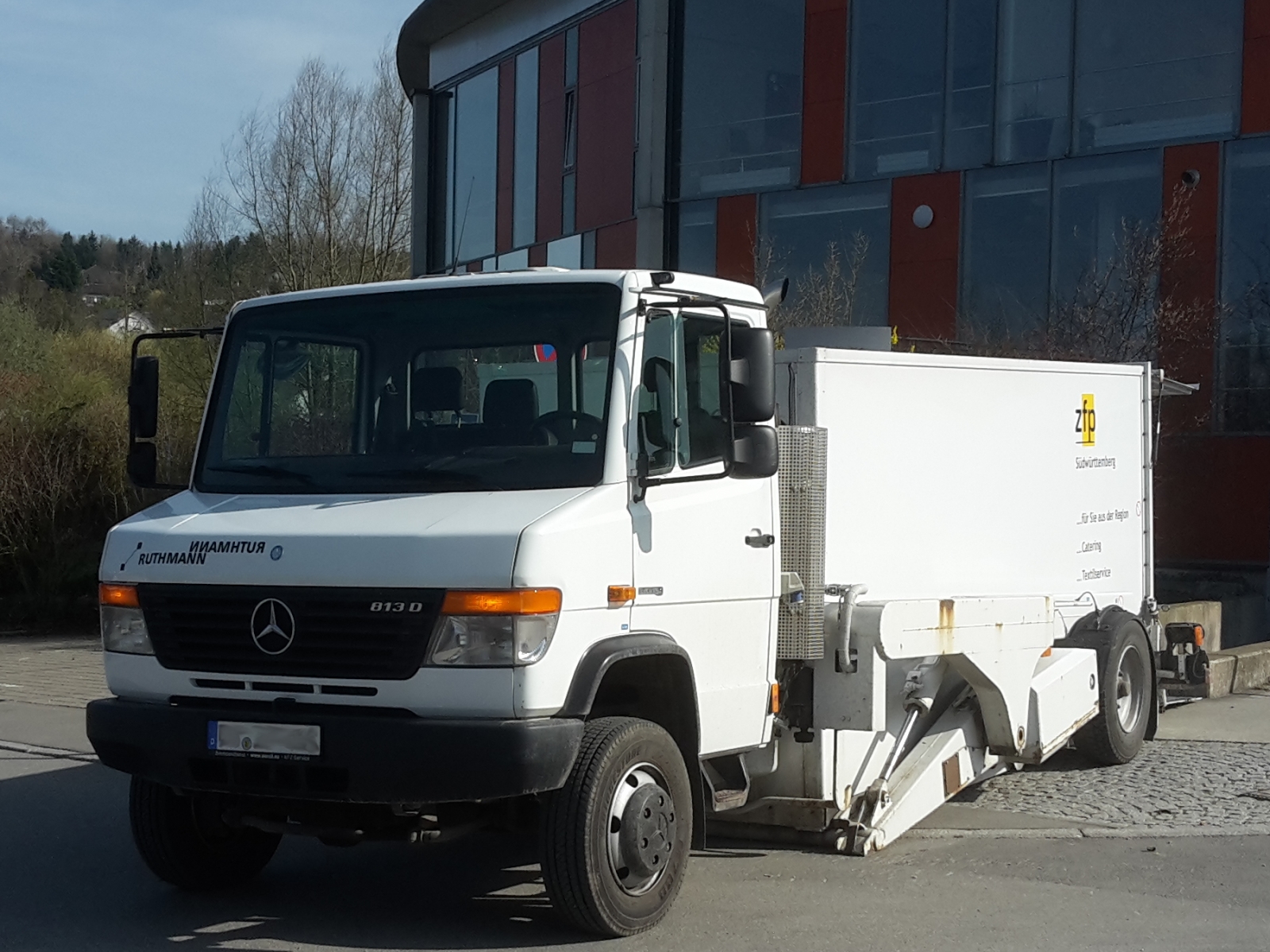 Mercedes Benz Vario 813 D