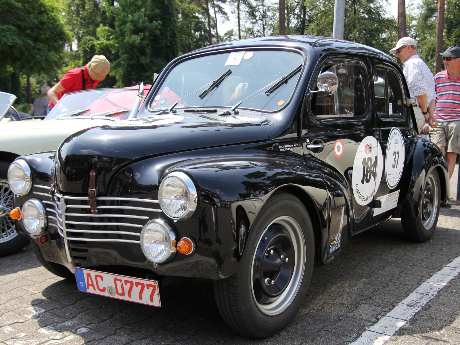 Renault 4 CV