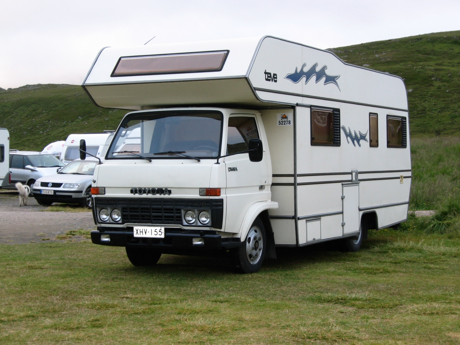 Toyota Dyna mit Aufbau von Teve