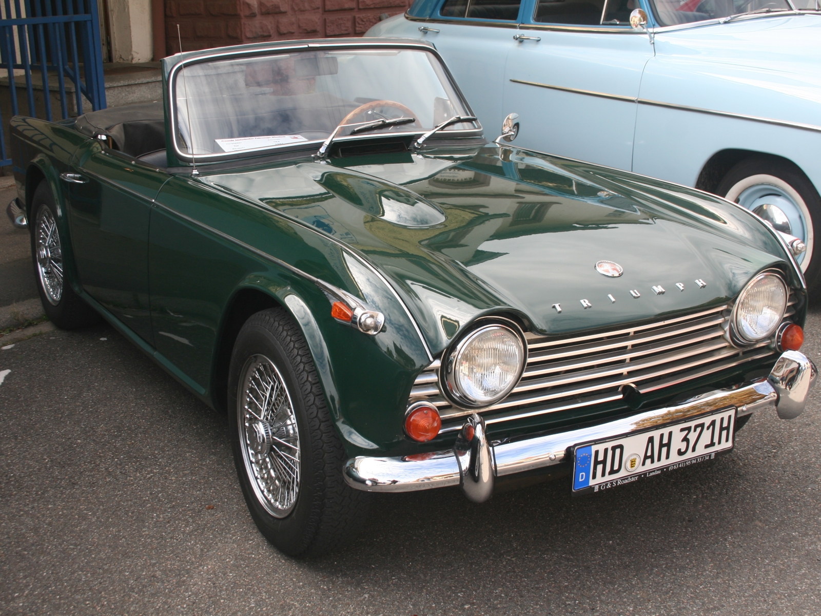 Triumph TR 4