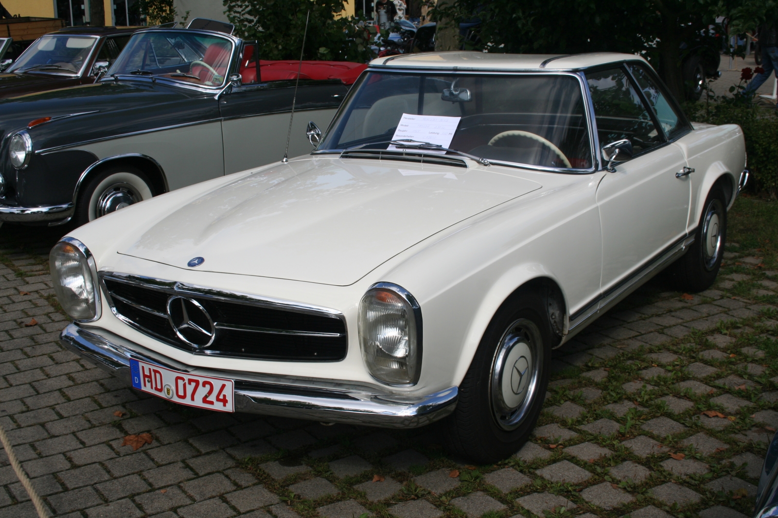 Mercedes Benz 230 SL W 113