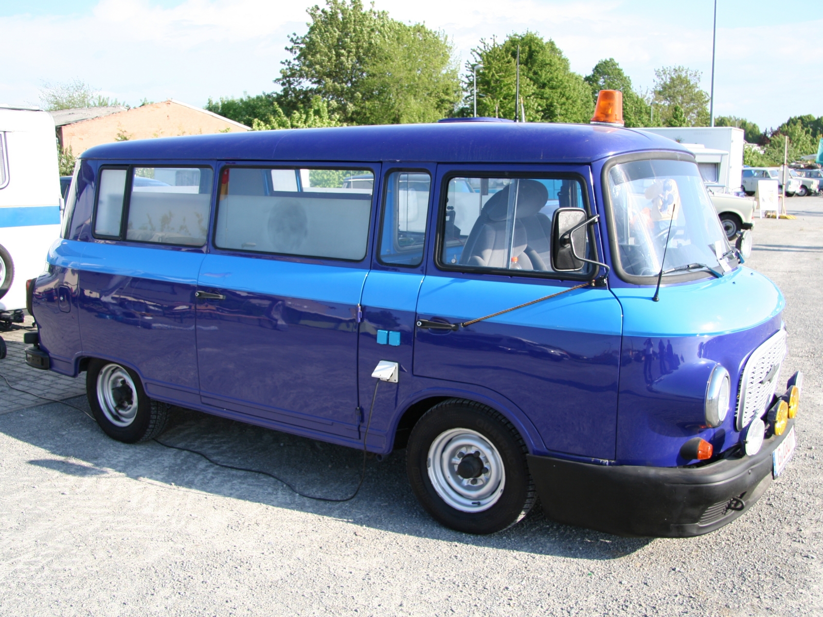 Barkas B 1000