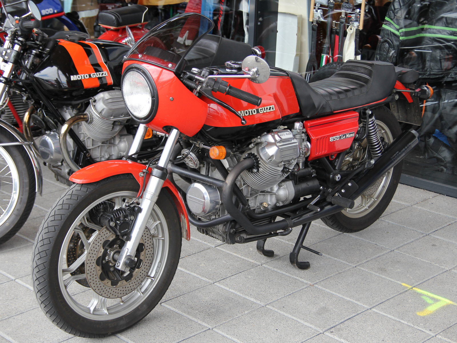 Moto Guzzi 850 Le Mans