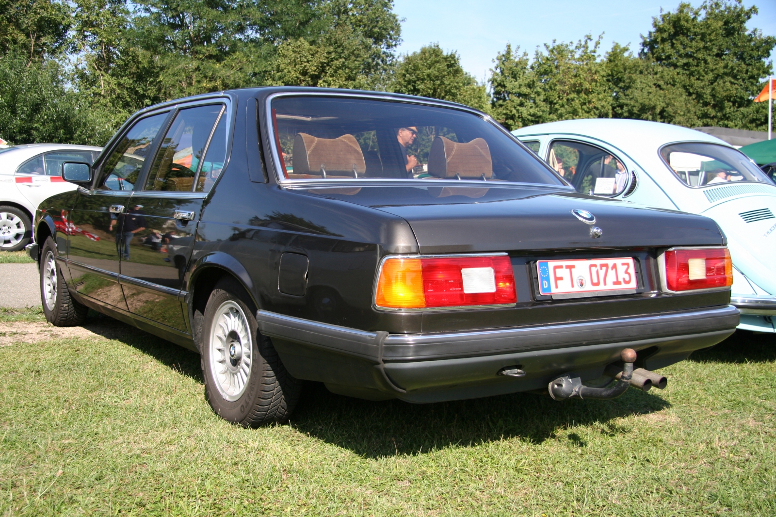 BMW 732 i E23