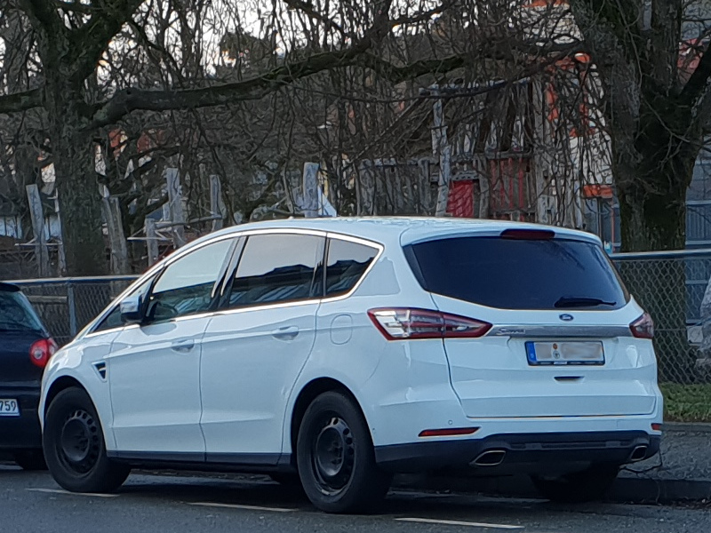 Ford S-Max