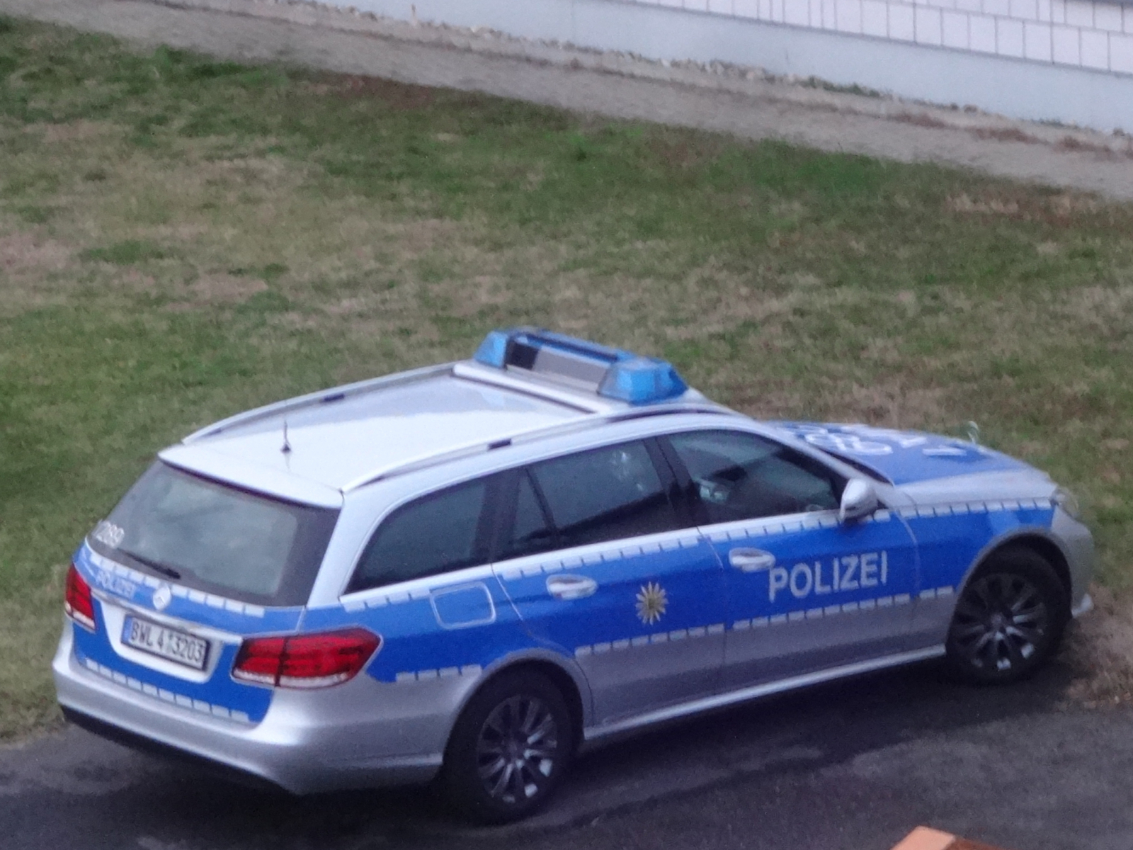 Mercedes Benz E-Klasse S 212 T-Modell Polizei