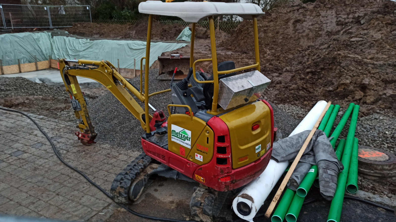Takeuchi TB 216