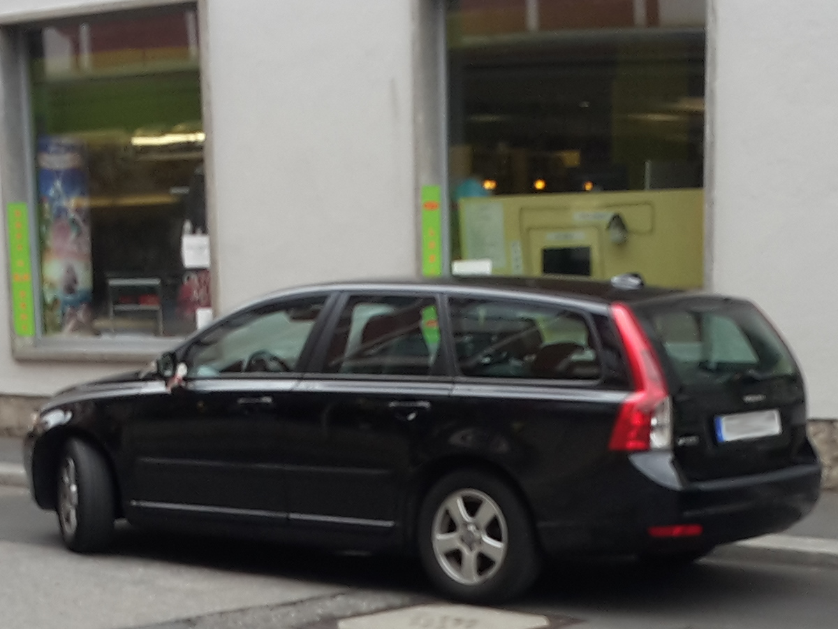 Volvo V 50