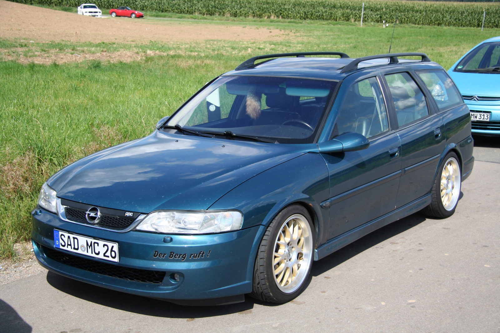 Opel Vectra B 2,5 V6 Caravan