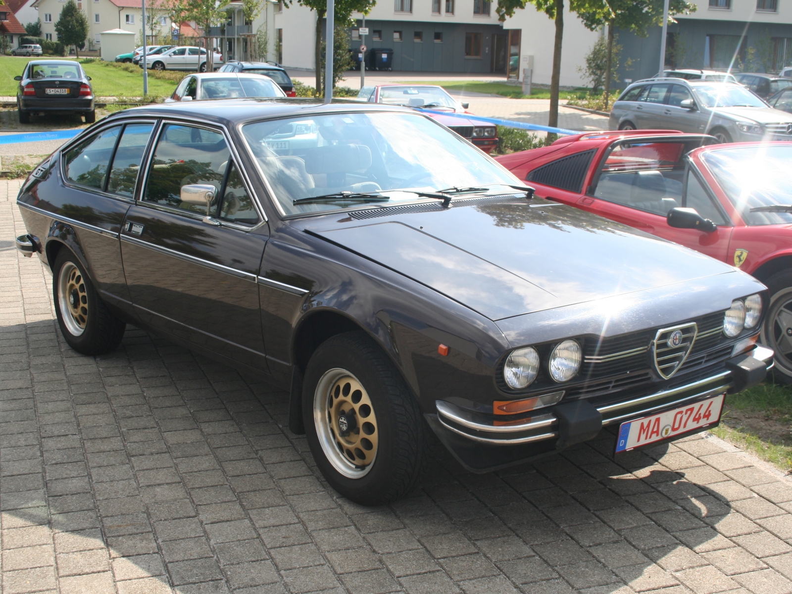 Alfa Romeo Alfetta L 2000