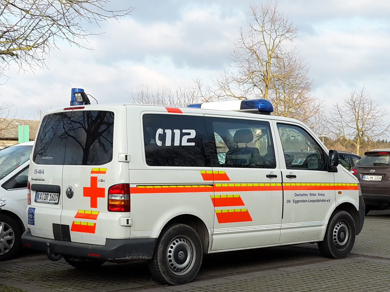 VW Typ2 T5 TDI Deutsches Rotes Kreuz