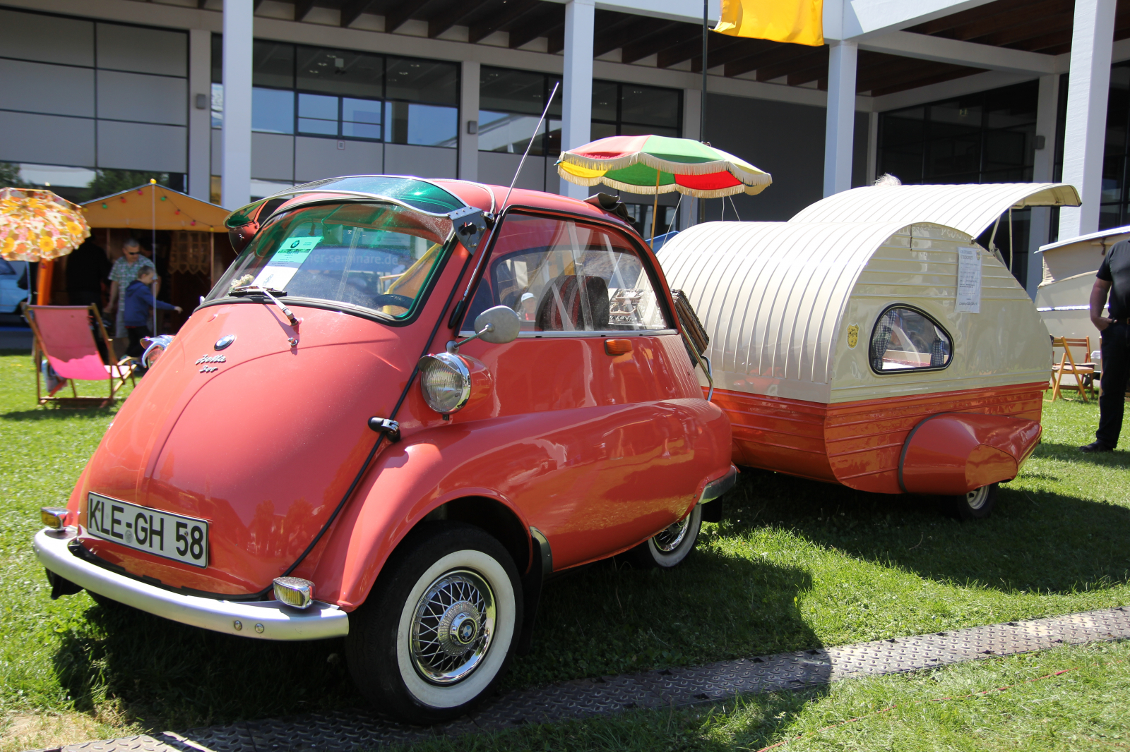 BMW Isetta mit Wohnwagen Elektro-Stahlbau E/S Piccolo