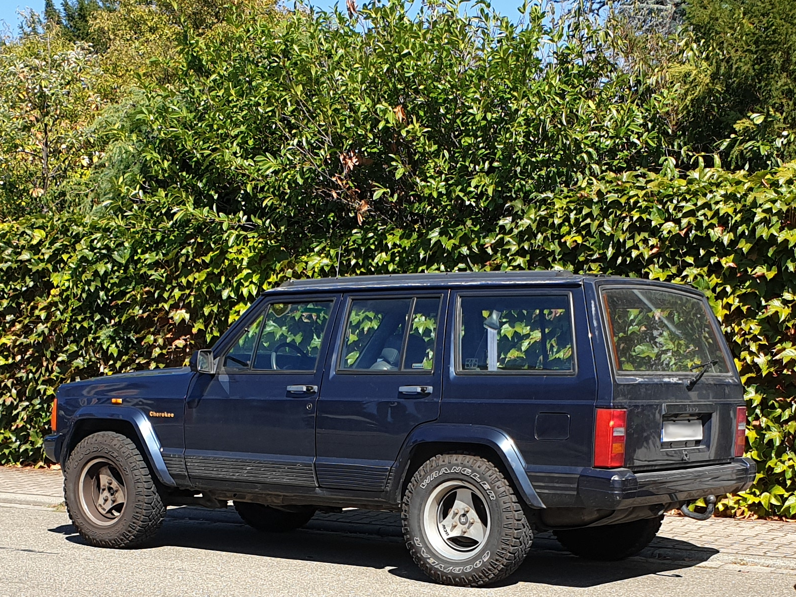 Jeep Cherokee