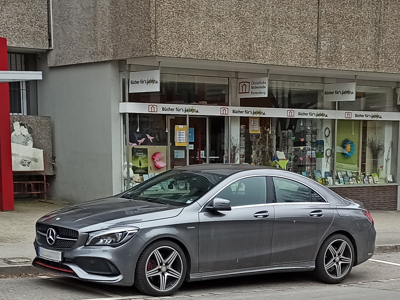 Mercedes Benz CLA