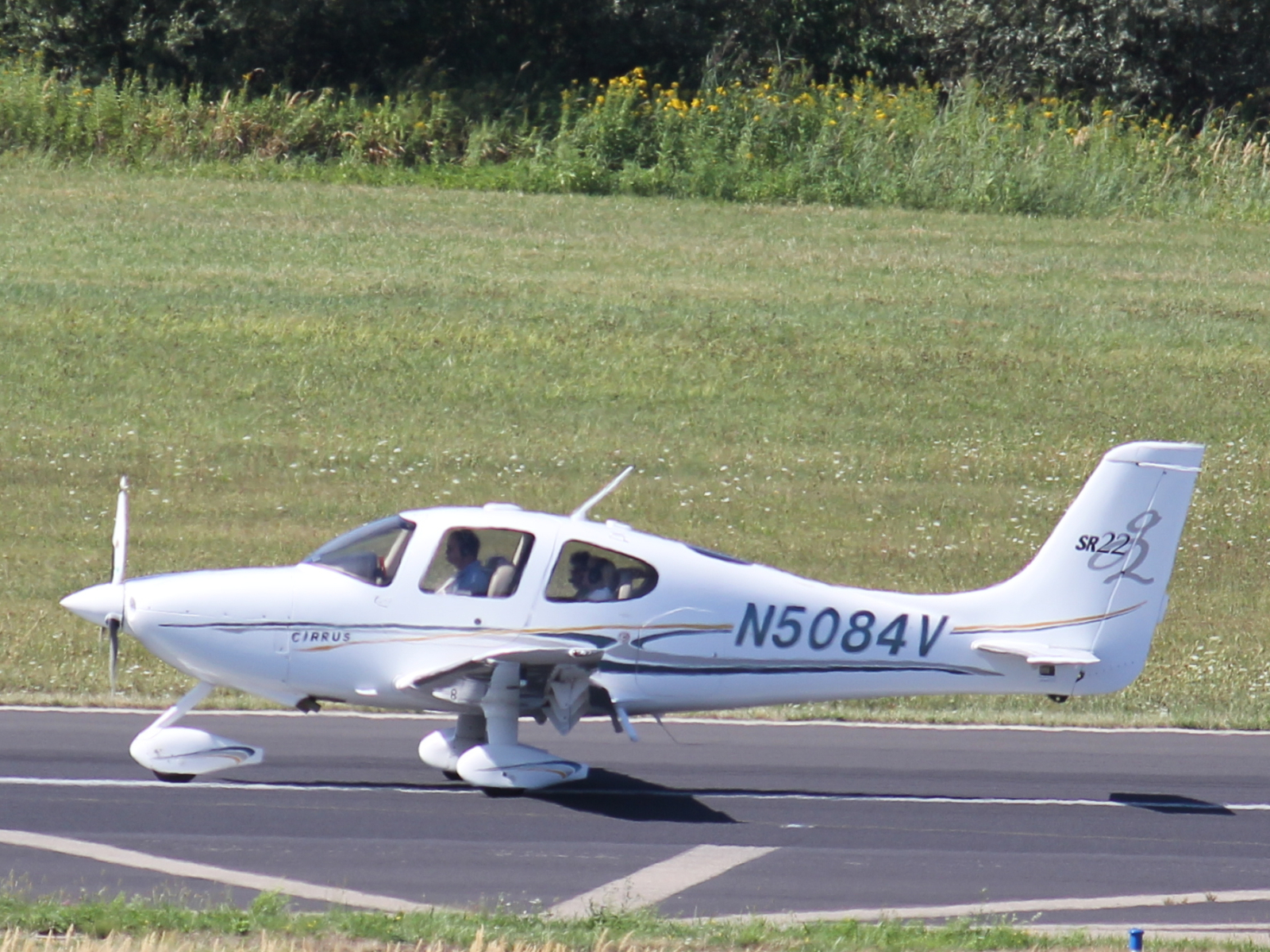 Cirrus SR22 G2