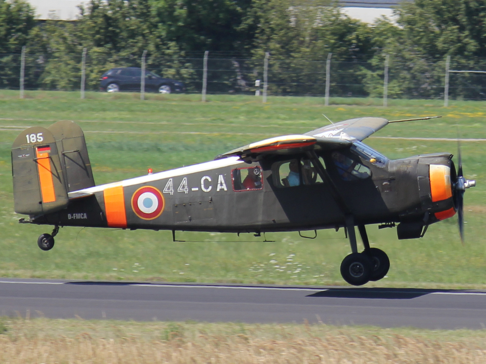 Max Holste MH1521 Broussard