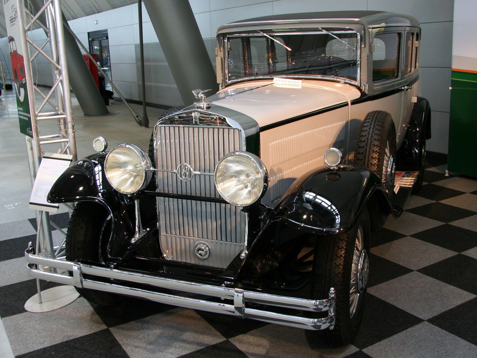 Horch 430