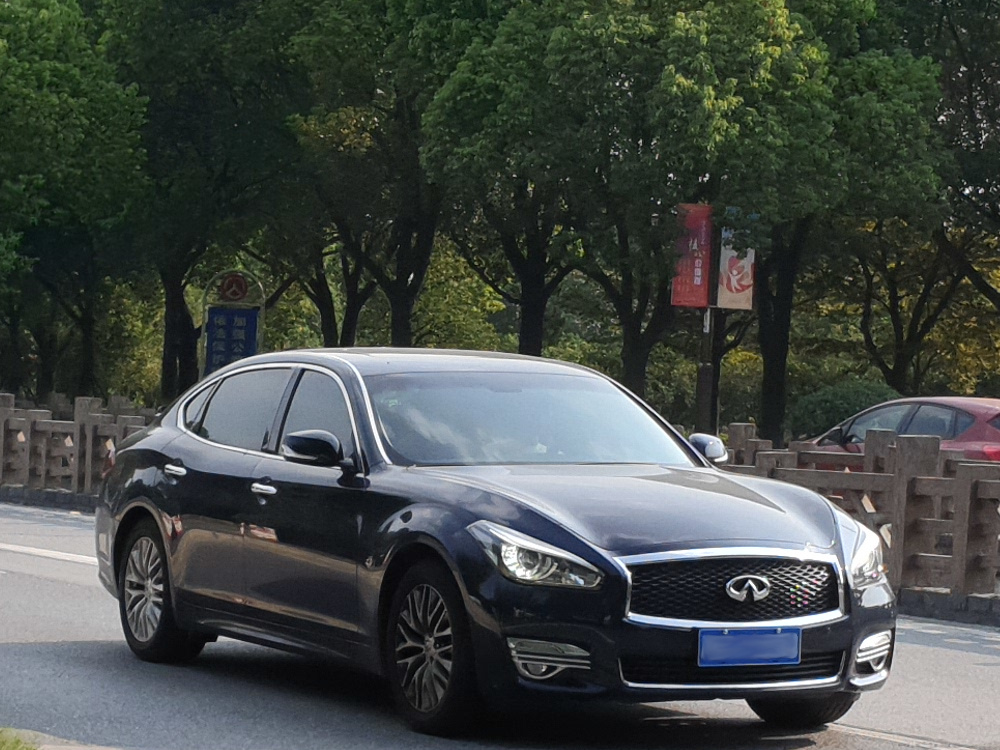 Infiniti