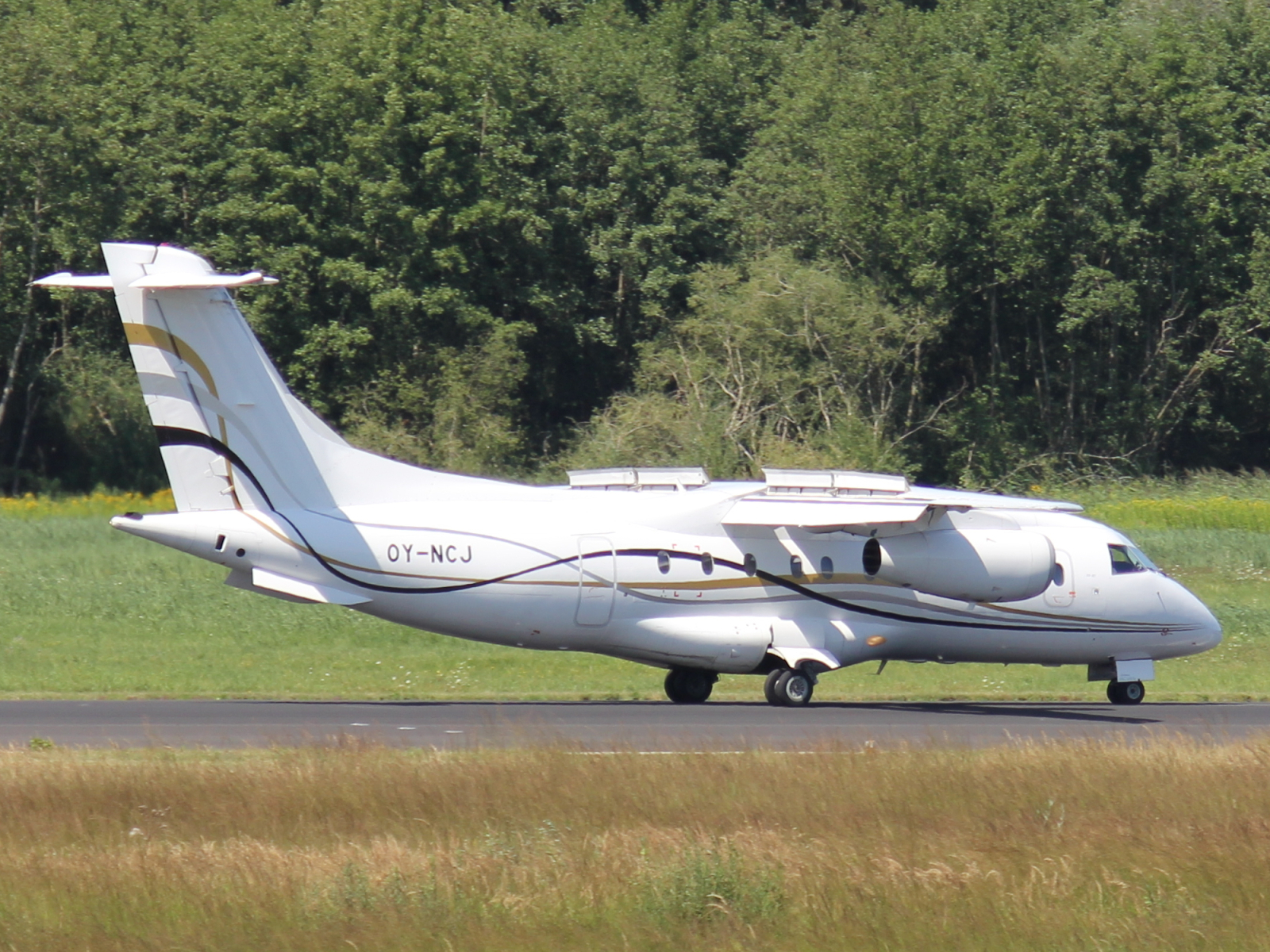 Dornier Do 328-310 JET Sun-Air