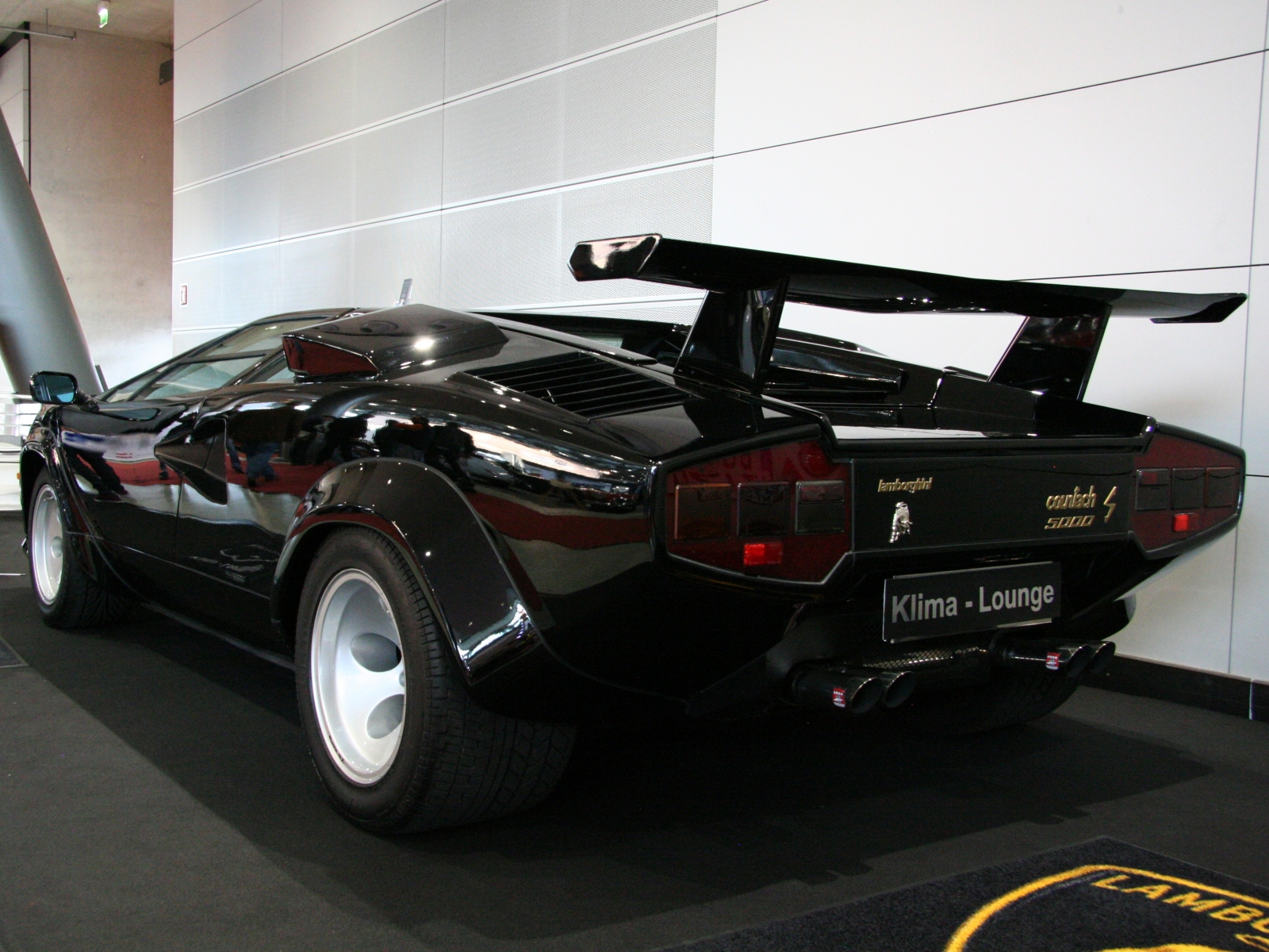 Lamborghini Countach 5000 S