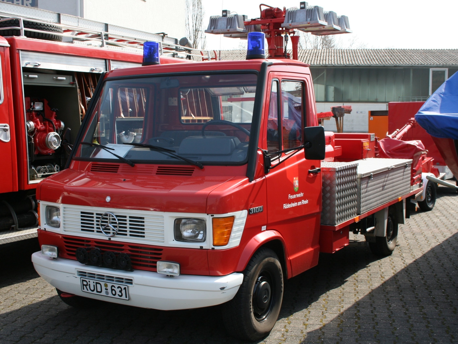 Mercedes Benz 310 D Feuerwehr