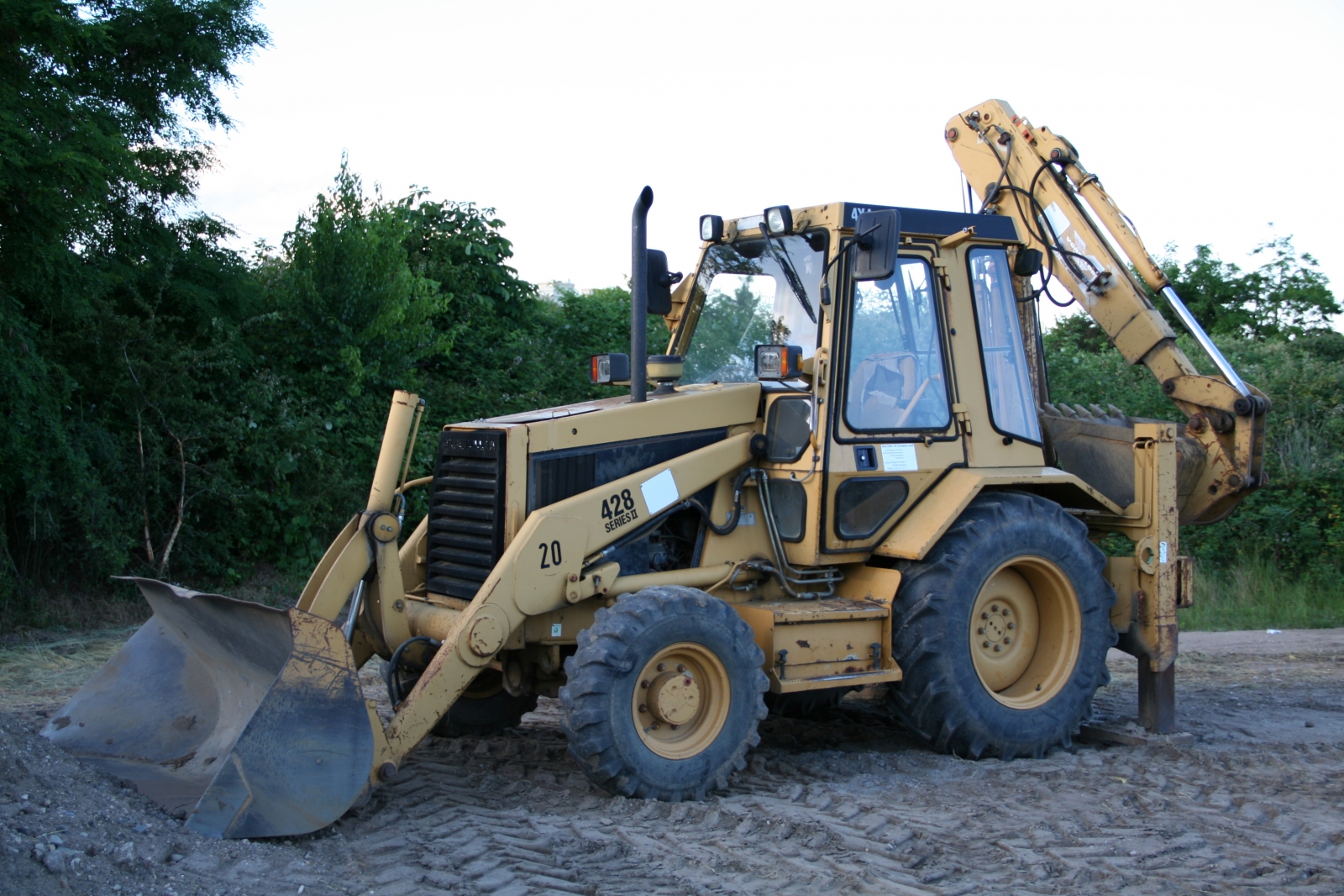 Caterpillar 428 Series II 4x4