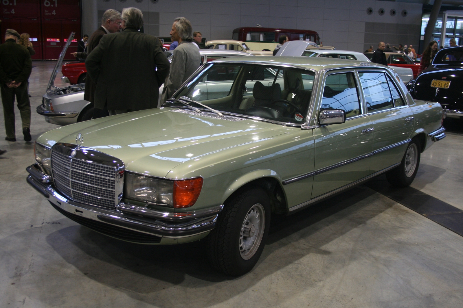 Mercedes Benz 350 SEL