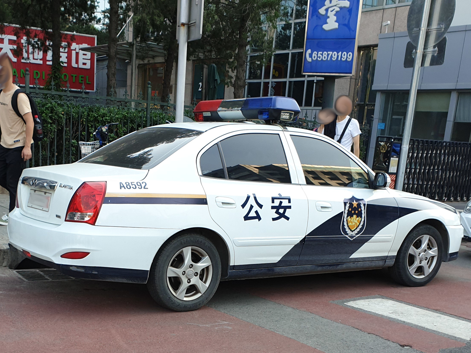Hyundai Elantra VVT Polizei
