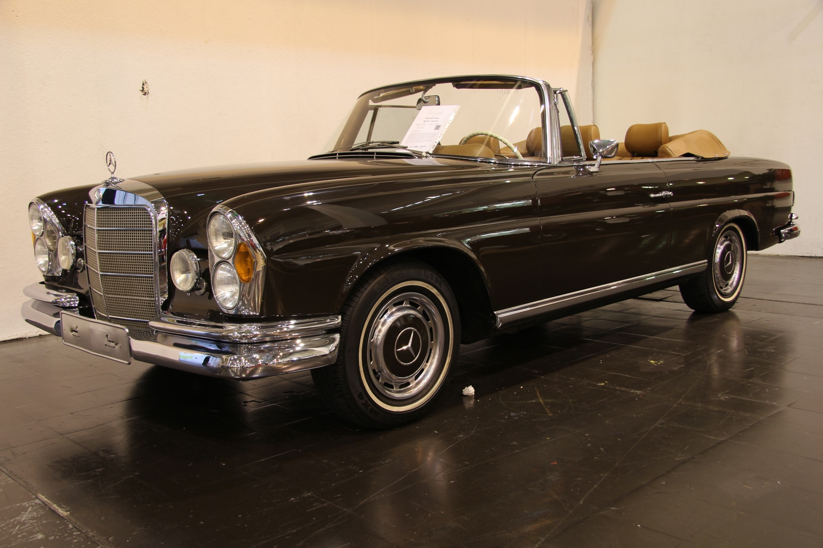 Mercedes Benz 280 SE Cabriolet W 111