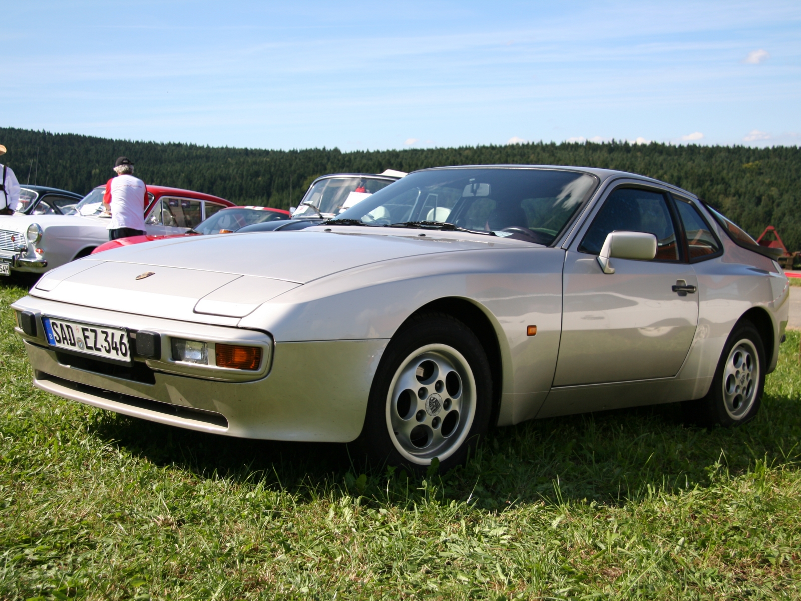 Porsche 944