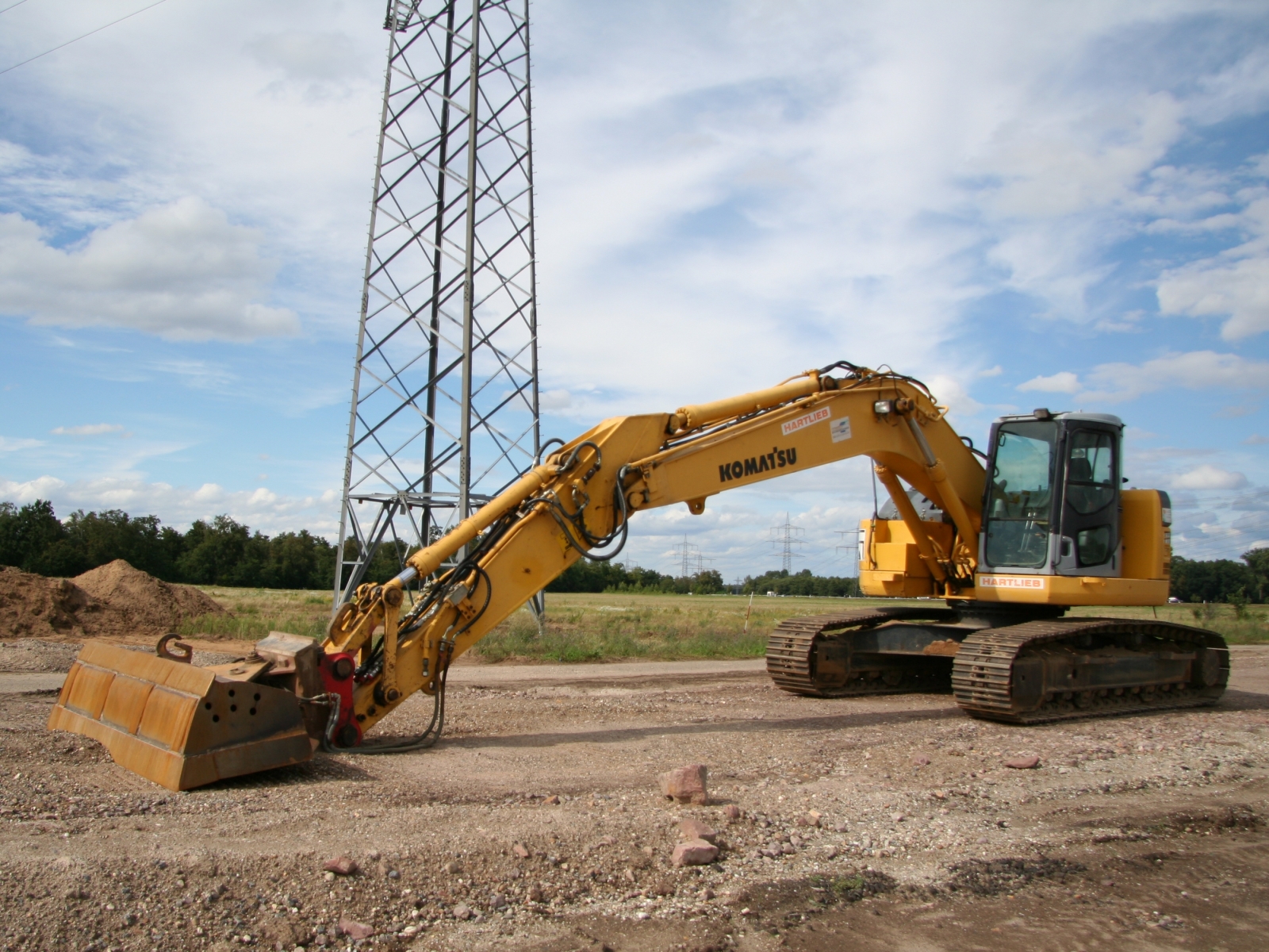 Komatsu PC 228 USLC