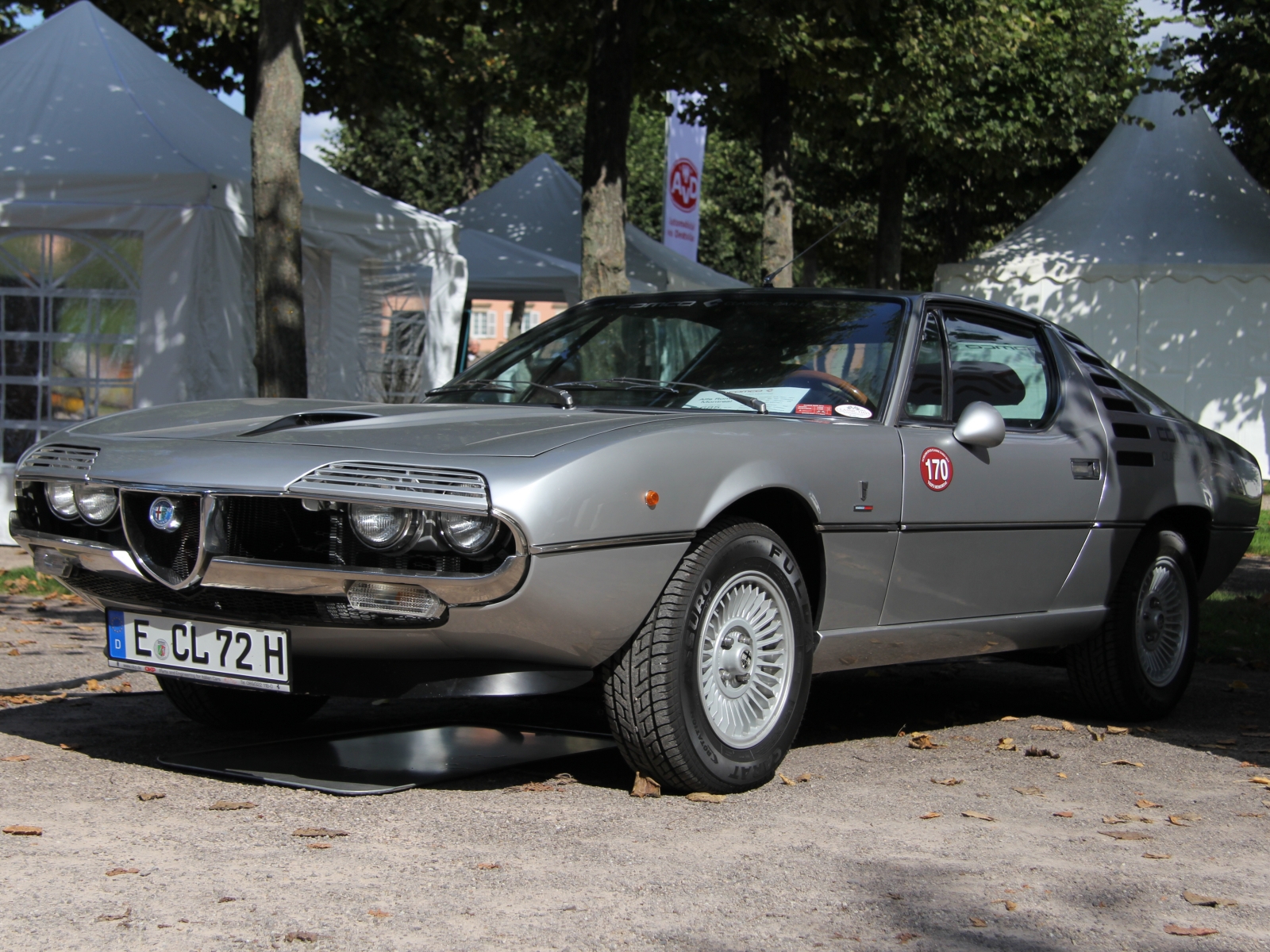 Alfa Romeo Montreal