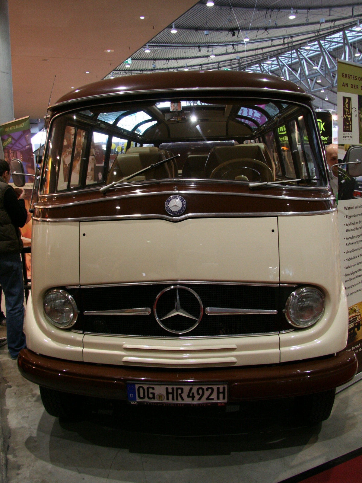 Mercedes Benz O 319